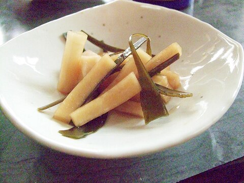 簡単!副菜常備菜☆大根のしょうゆ漬け